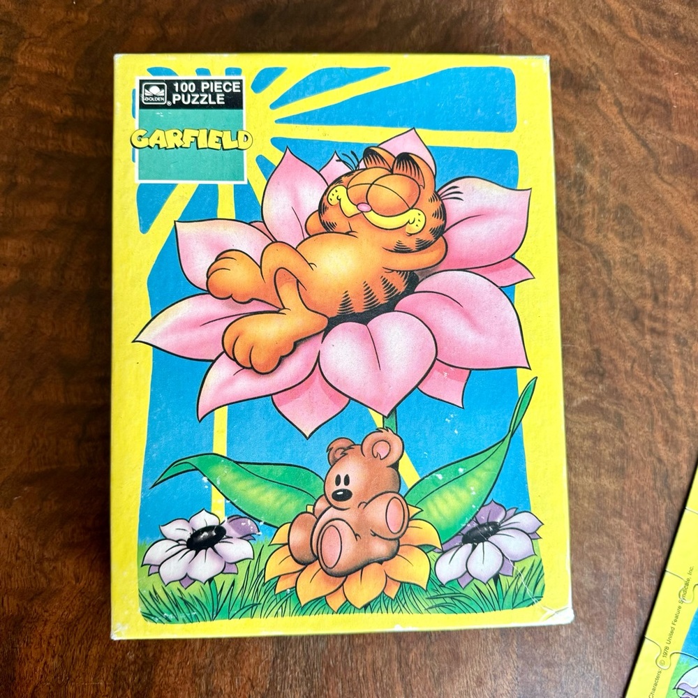 Vintage 70s Garfield the Cat Golden Puzzle 100 Pieces
